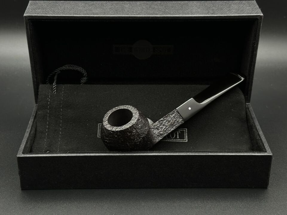 DUNHILL SHELL 3204 BULLDOG