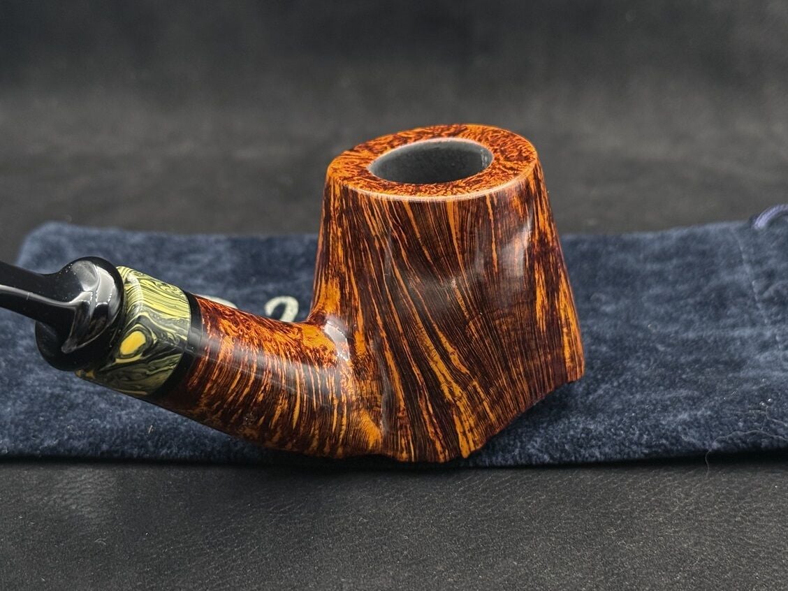 PEDER JEPPESEN IDA EASY CUT GR4 VOLKANO - Gövde Altında Saklı Bir Zenginlik