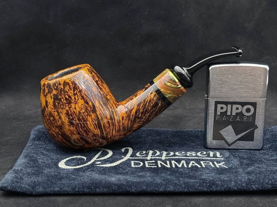 PEDER JEPPESEN IDA EASY CUT GR5 BENT - Renklerin Ritmiyle Şekillenen Zarif Bir Form