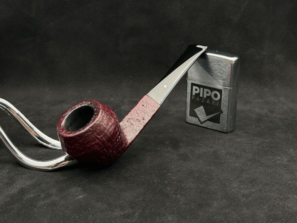 DUNHILL REDBARK 47 F/T 3RB - İngiliz Asaletinin İzinde