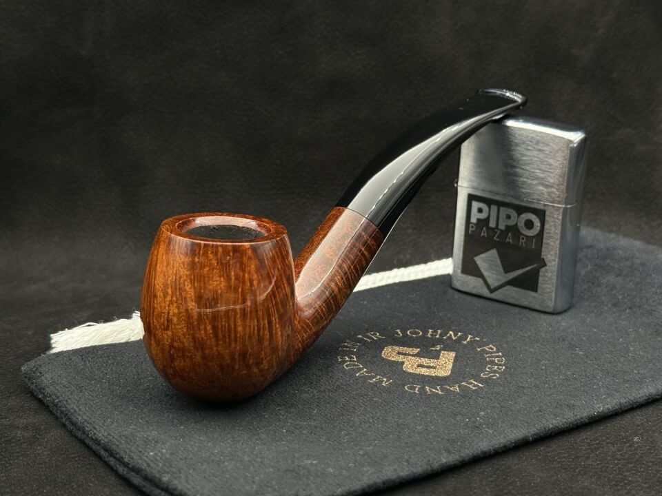 JOHNY PIPES GENERAL 212 BENT - Akıcı Form, Güvenilir İçim