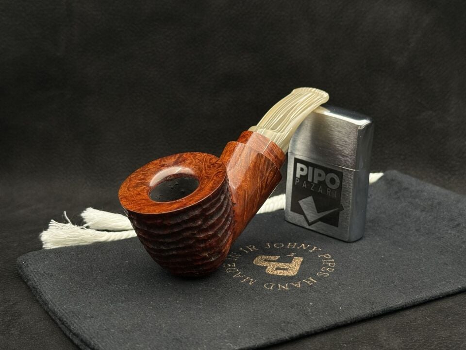 JOHNY PIPES REVERSE CALABASH HANDMADE 402 - Dokunun İçten Gelen Cümlesi