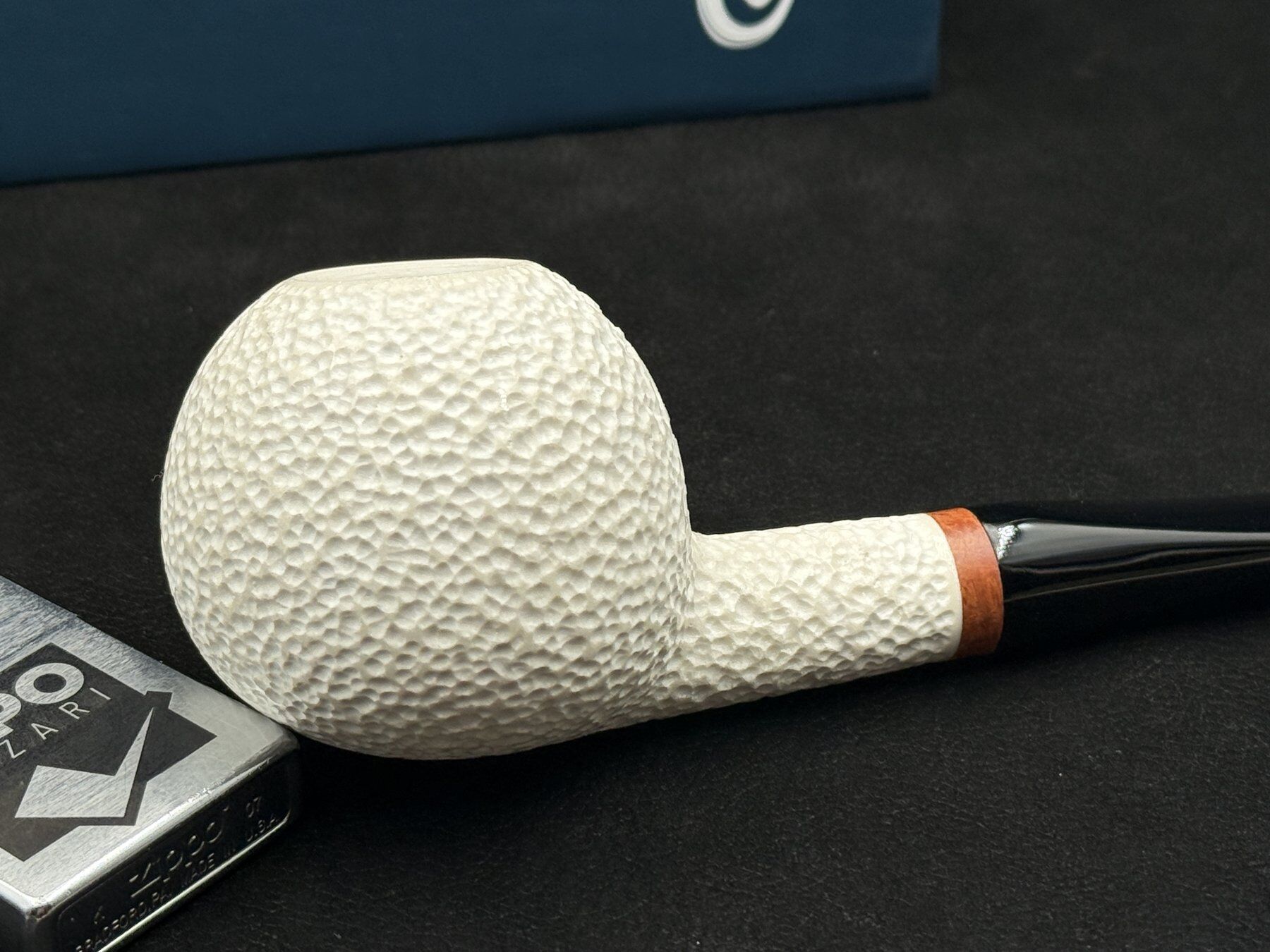 EMRE MANGALTEPE LÜLETAŞI RUSTİK APPLE BILLARD PİPO | El İşçiliği Dokulu Yüzey