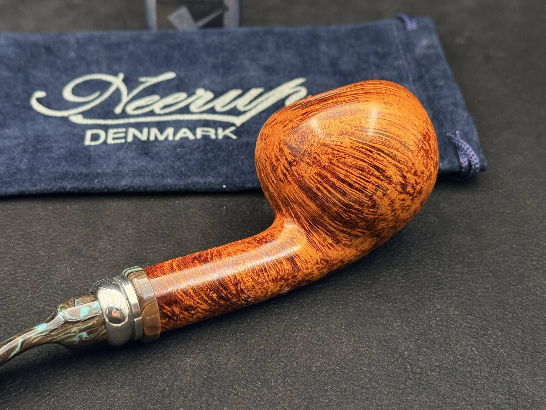 Peder Jeppesen – Neerup Classic GR4 Bent Pipo | Doğal Akışta Güçlü Damar Geçişleri