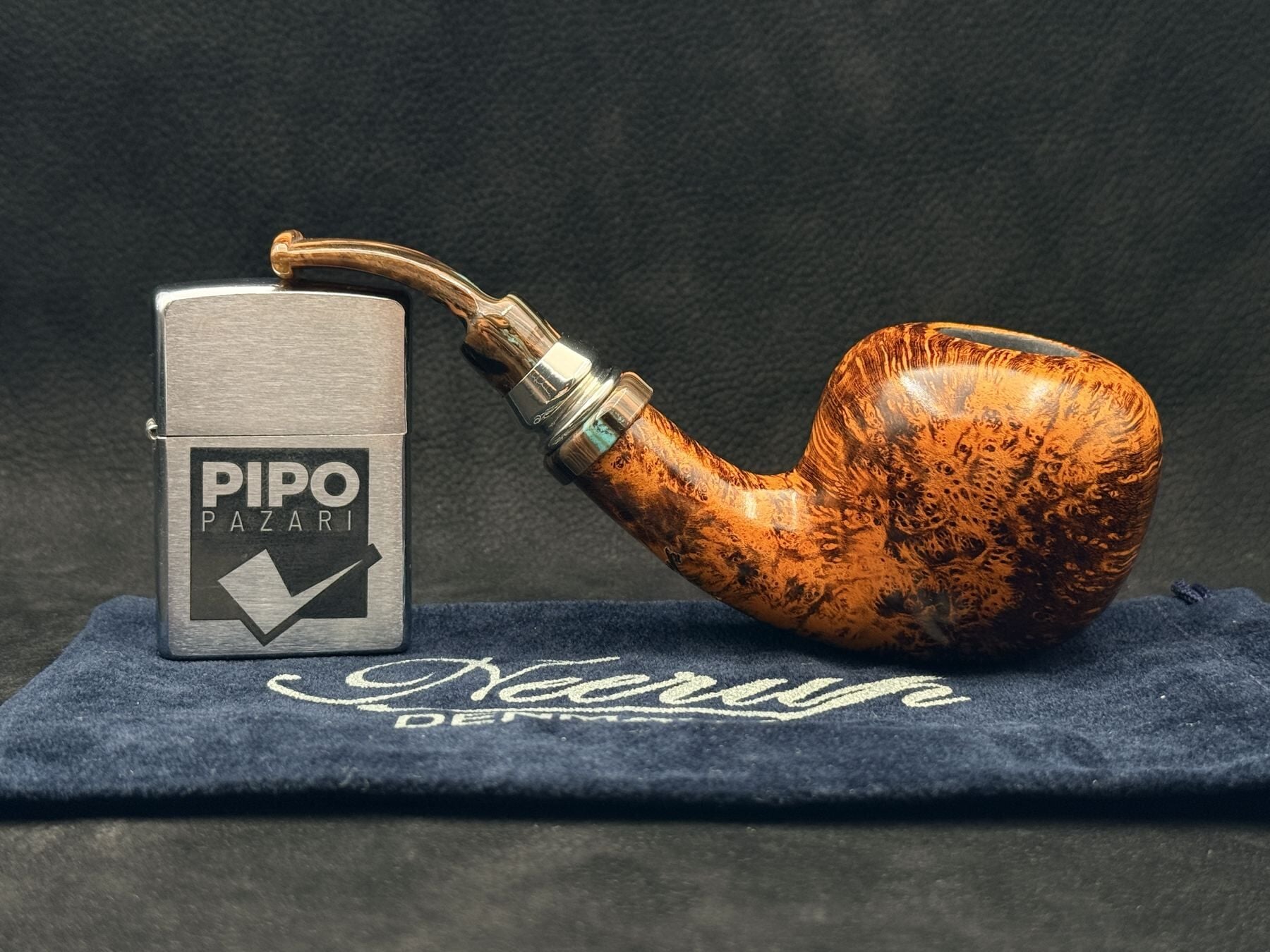 Peder Jeppesen – Neerup Classic GR4 Bent Pipo | Yoğun Damar Yapısında Derin Karakter