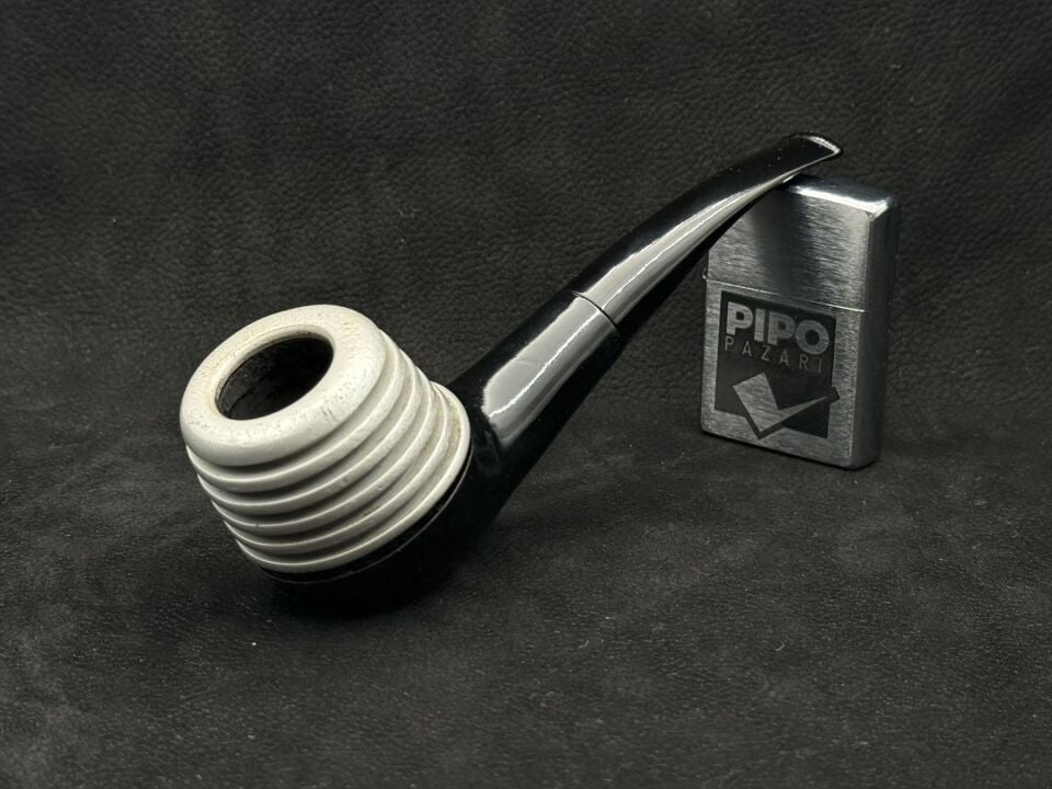 Porsche Design Çeyrek Bent Estate Pipo | Minimal Alman Tasarımı