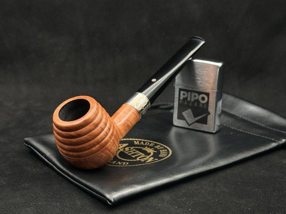 Ashton Sovereign XX Beehive Smooth Pipo | Gümüş Detay & Özel Tasarım