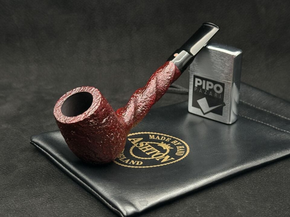 Ashton Pebble Grain XX Spiral Sandblast Pipo | Özel Spiral Gövde