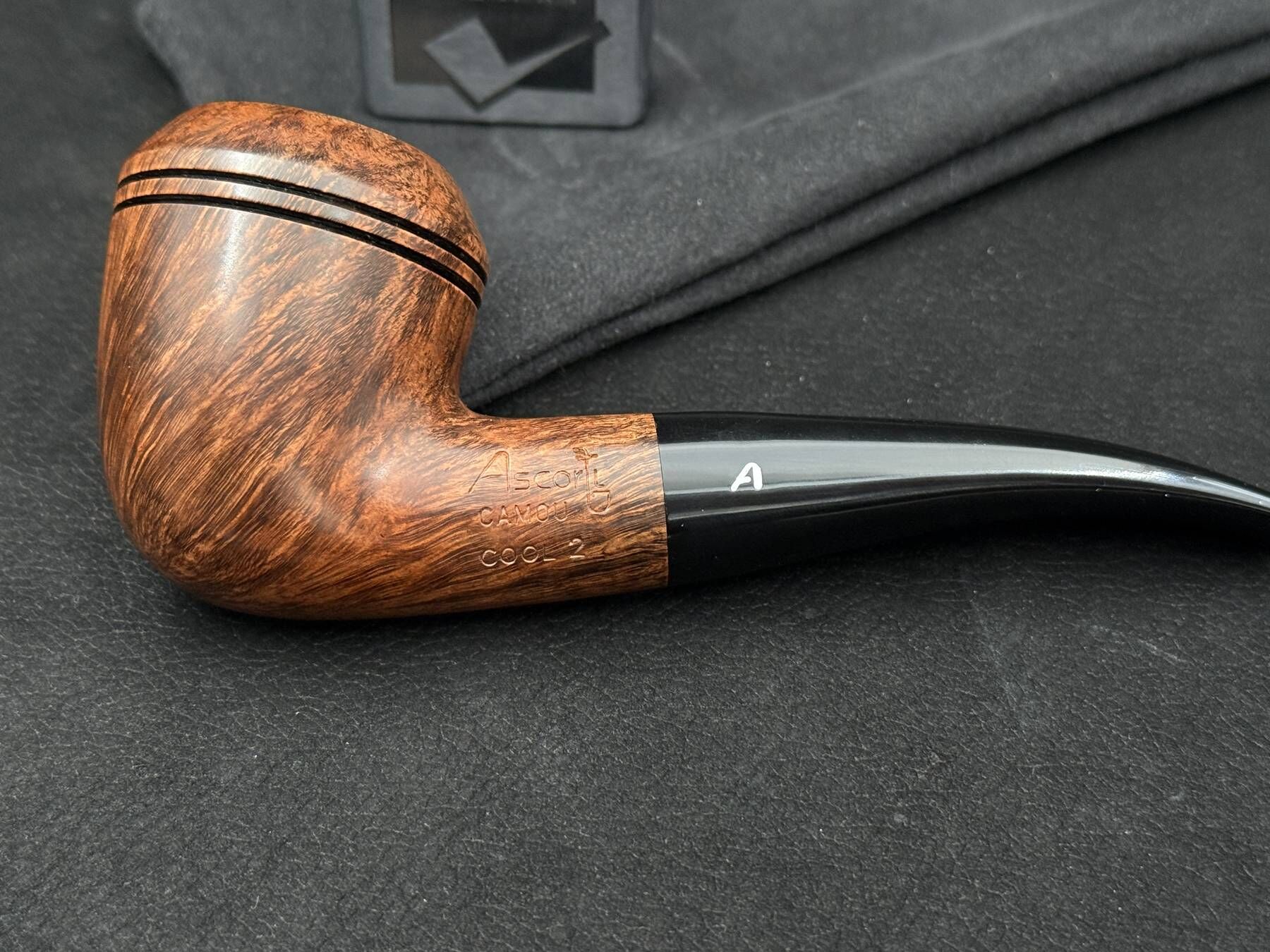 Ascorti Camou Cool2 Reverse Calabash Pipo | Half Bent Formda Serin İçim Karakteri