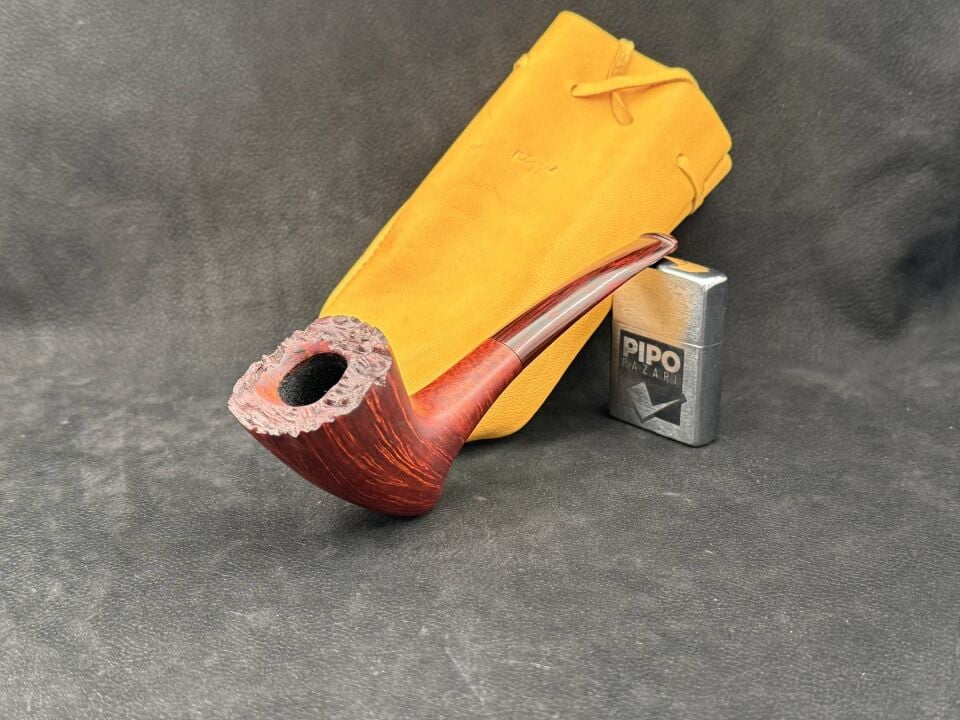 Rizza 180 Freehand Dublin Pipo | Plato Hazne Üstü Flame Grain