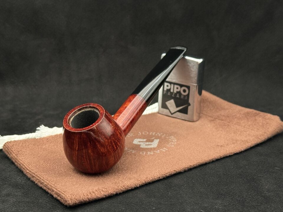 Johnypipes General 213 Billard Pürüzsüz Pipo | Dengeli Klasik Form