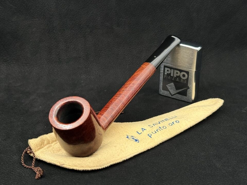 Savinelli Punto Oro 8002 Canadian Smooth Estate Pipo | İtalyan Zarafeti & Seçkin Briar