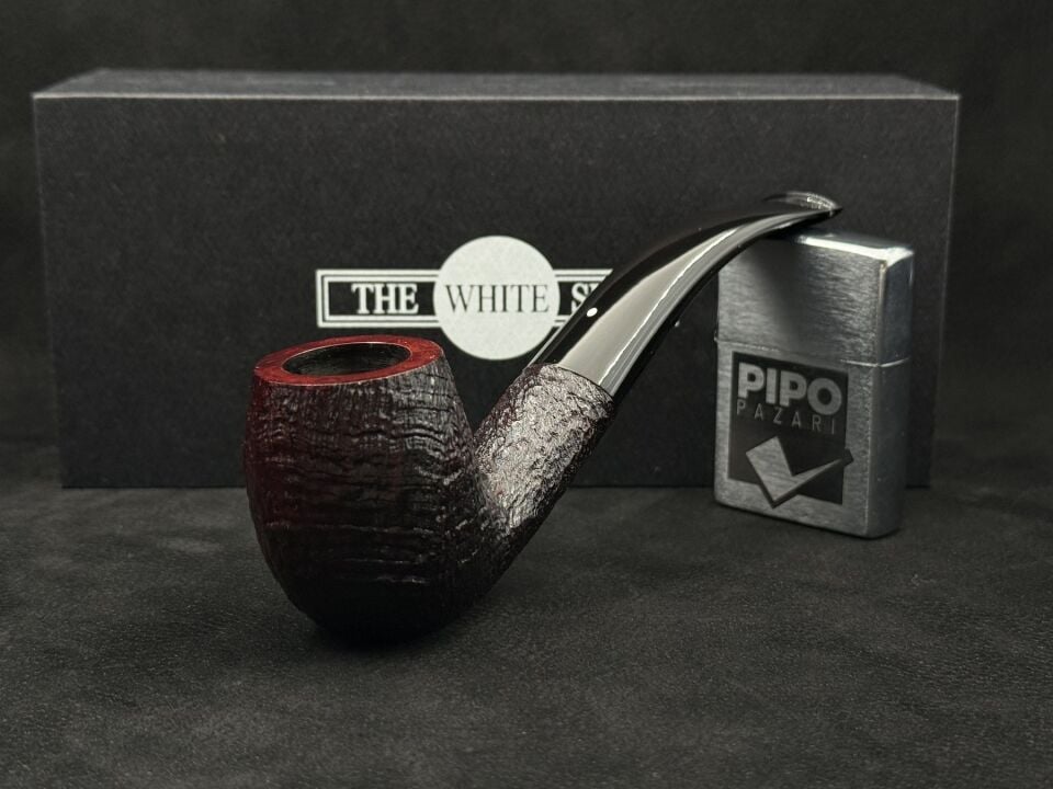 Dunhill Shell 4 Half Bent Sandblast Pipo | Zamana Meydan Okuyan İngiliz Klasiği