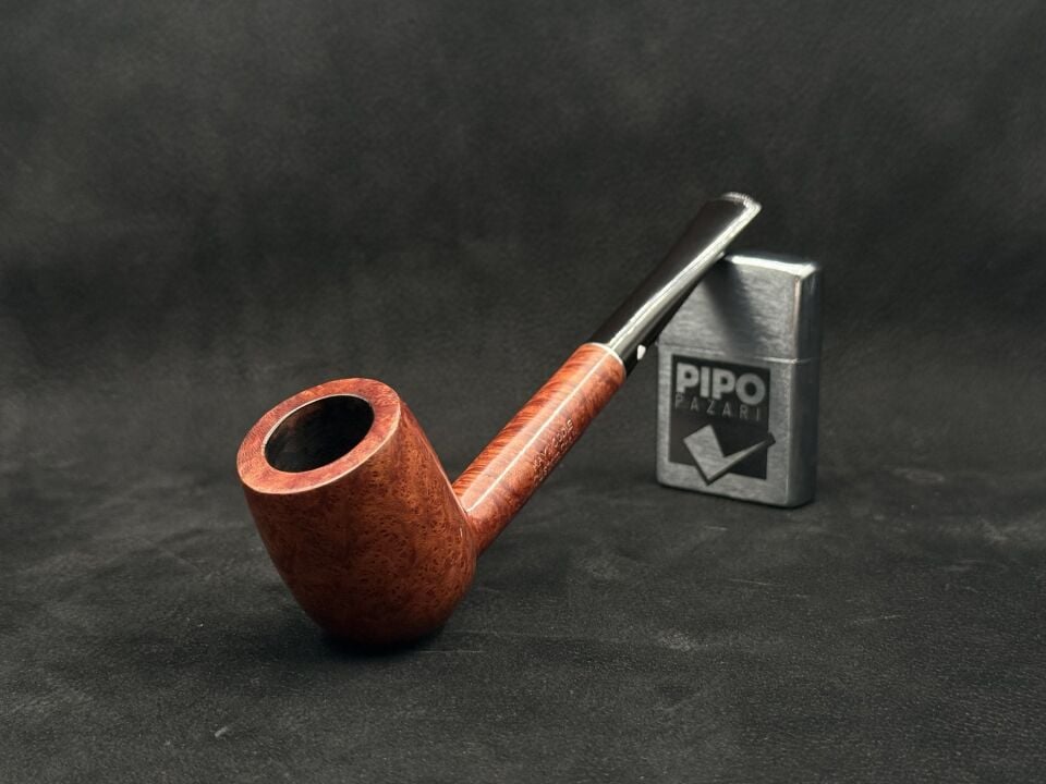 Kaywoodie Custom Grain 67 | Amerikan Klasiğinde Zengin Briar Damarları