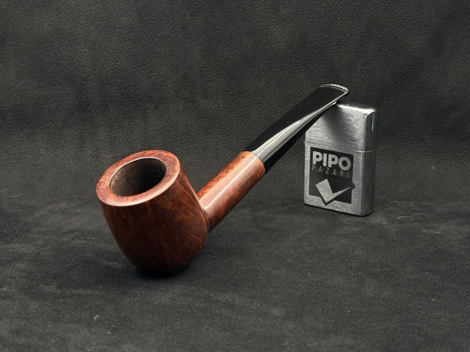 Savinelli Marron 114KS | Briar Damarlarıyla Öne Çıkan Klasik Billiard